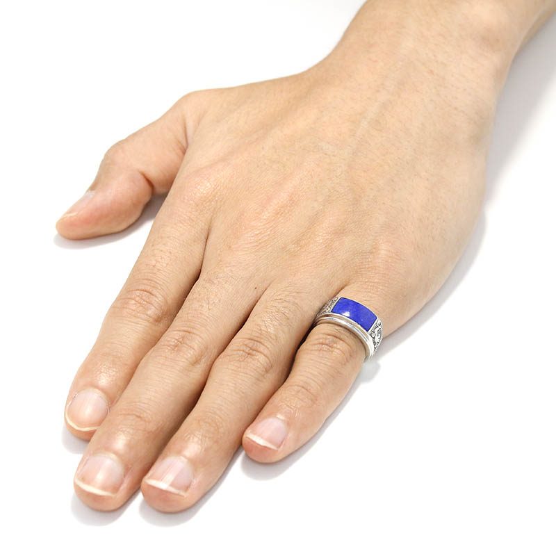 Suman Dhakhwa（スーマンダックワ） Carved Signet Ring w/Lapislazuli