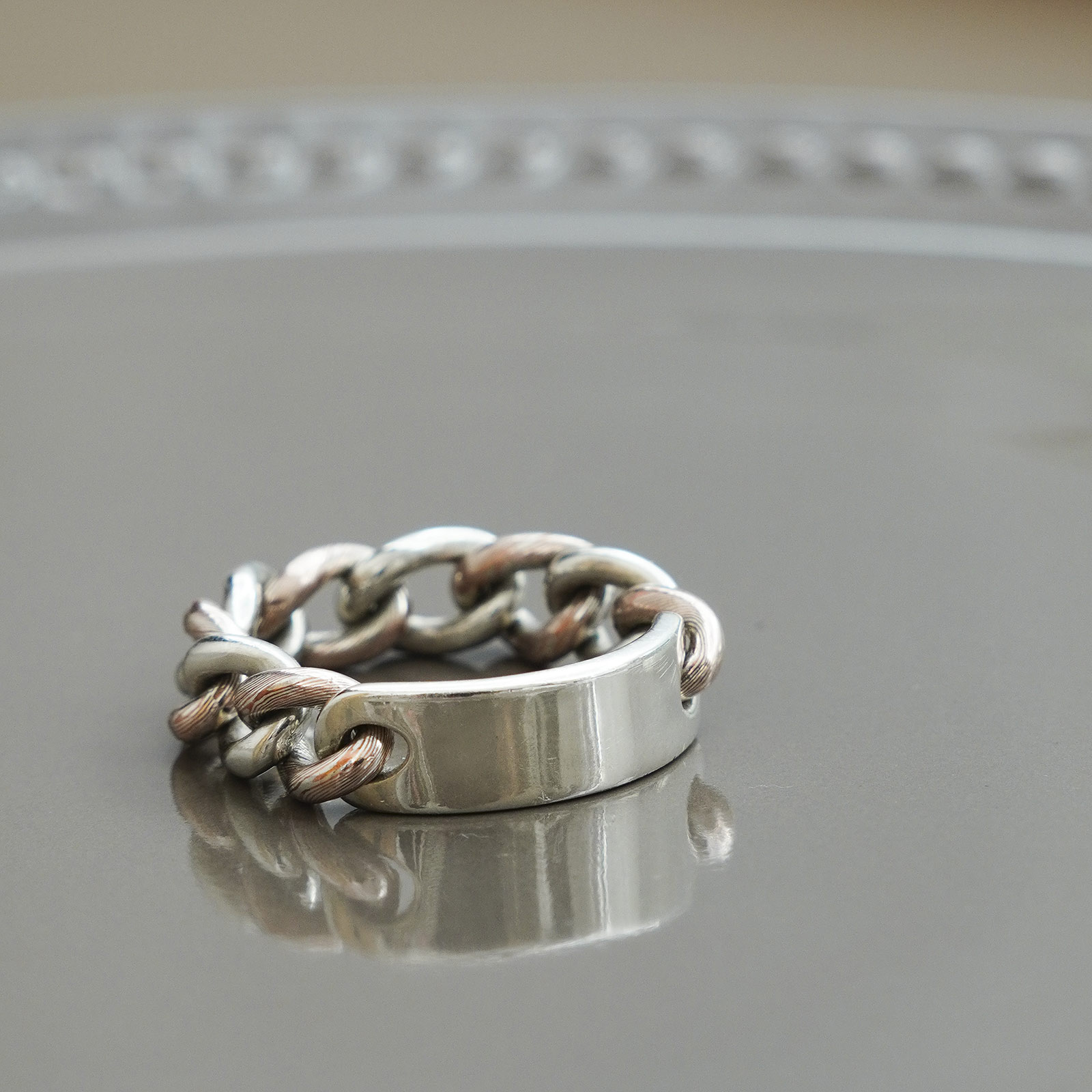 Suman Dhakhwa（スーマンダックワ） KIHEI Chain Ring MOKUME×Silver