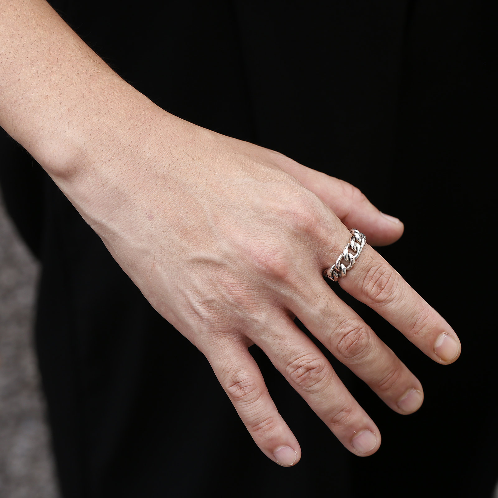 Suman Dhakhwa（スーマンダックワ） KIHEI Chain Ring MOKUME×Silver