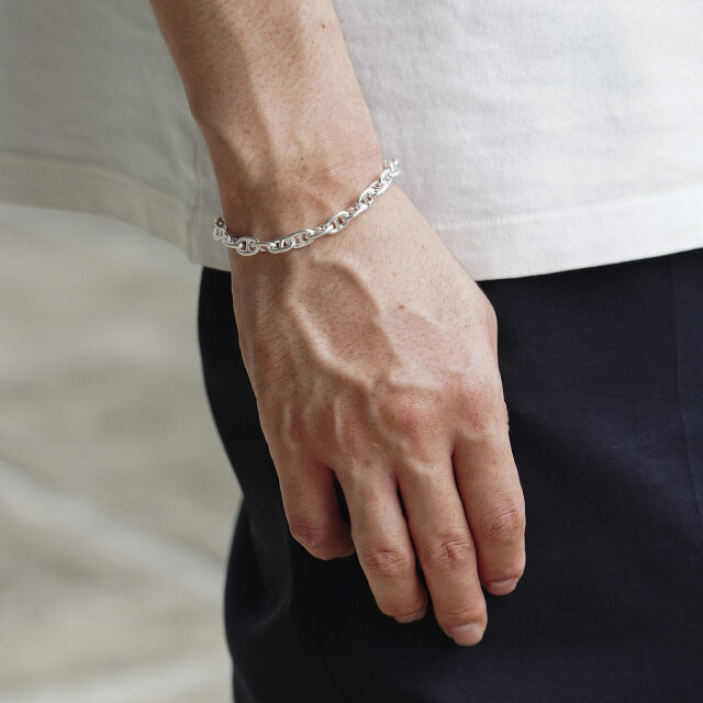 Thick Horseshoe Toggle Bracelet - Anchor
