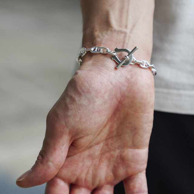 Thick Horseshoe Toggle Bracelet - Anchor