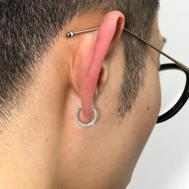 QUIET HOOP PIERCE - Silver