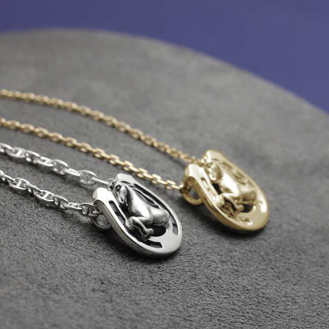 フォーチュンストライドネックレス