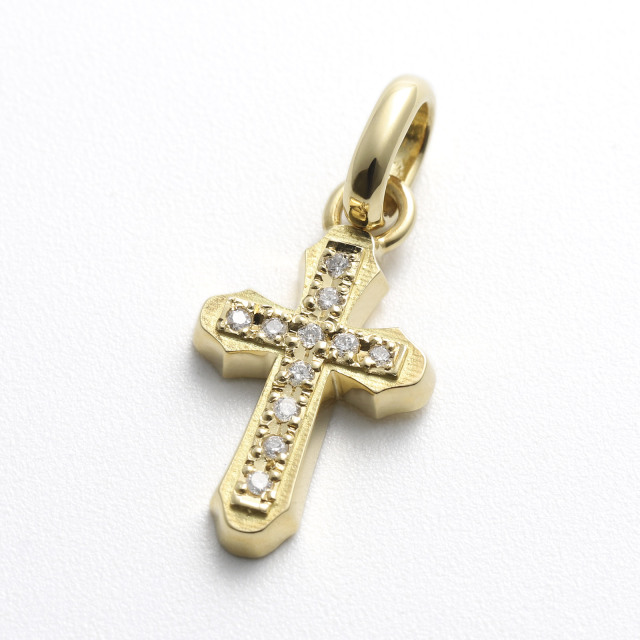 Smooth Cross Pendant - K18Yellow Gold w/Diamond