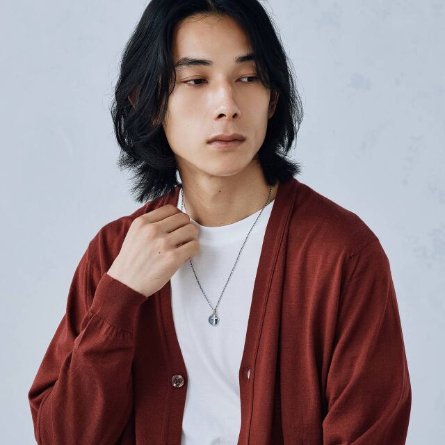 エッジクロスペンダント