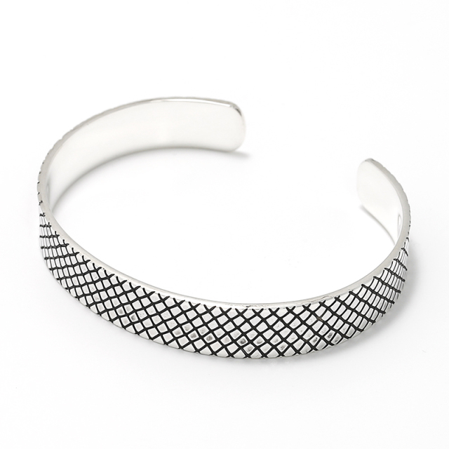 Snake Pattern Cuff