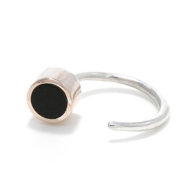 Suman Dhakhwa（スーマンダックワ） Onyx Head Pierce（オニキスヘッド