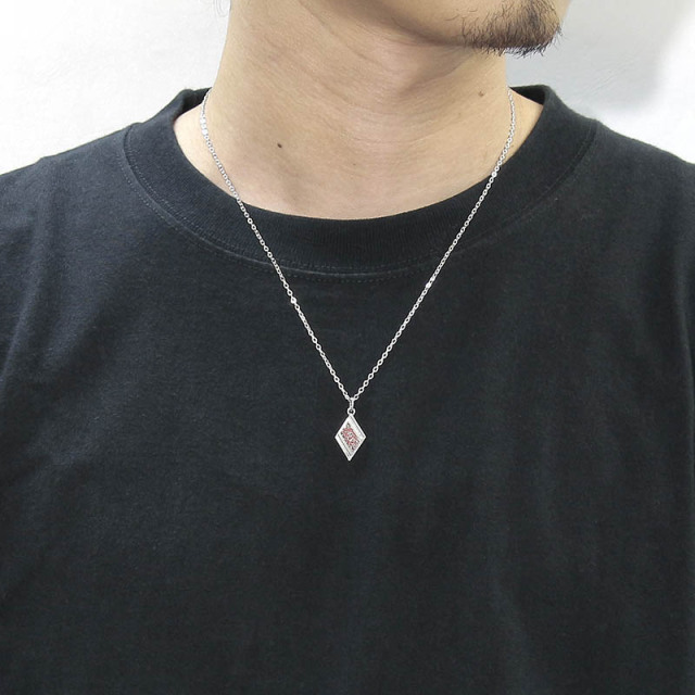 E.Coral Filled Dia Shape Necklace