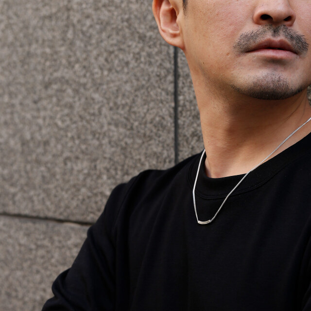 モクメカーブプレートネックレス