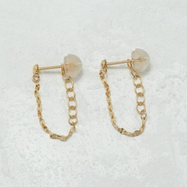 ペタルチェーンフープピアス - アズキ