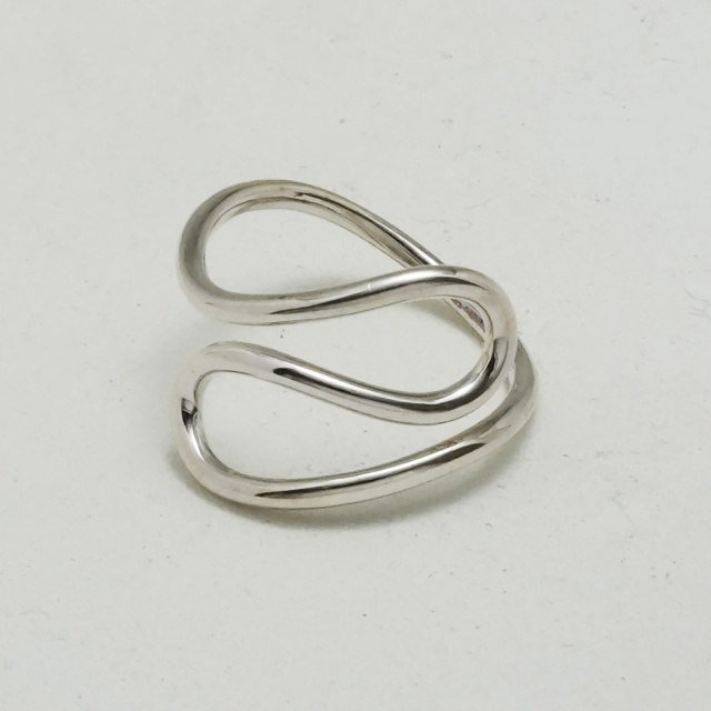 ワイヤーリング - ウェーブ：シルバー