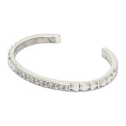 Suman Dhakhwa（スーマンダックワ） Carved Narrow Cuff（カーヴド