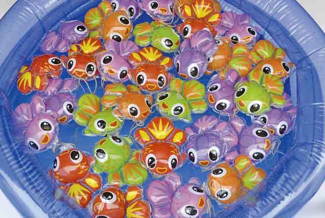 粗品・景品・ノベルティ・記念品の粗品屋本舗　プカプカ金魚つりつり大会１００人用