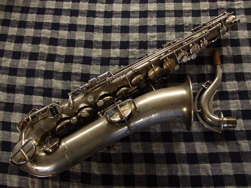 BUESCHER　TRUE　TONE　C メロサックス