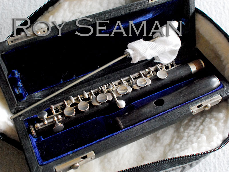 ROY SEAMAN 　木製　ピッコロ