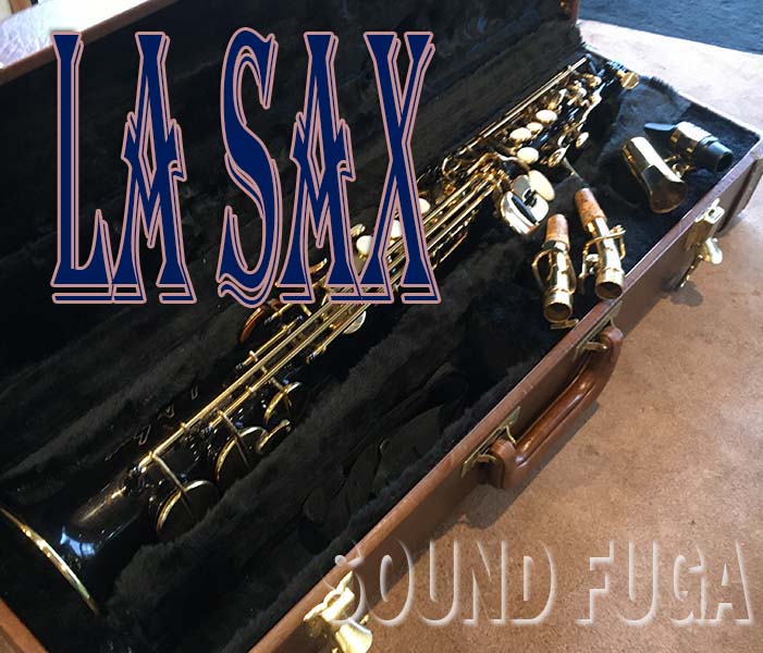 LA SAX　ソプラノサックス　ブラック＆ゴールドラッカー  ネック2本