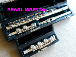 PEARL　MAESTAシルバー　Hand Made　RE C＋H足部管付　総銀フルート 美品