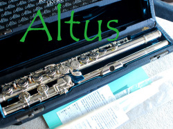 ALTUS　A-907E　フルート 極上美品