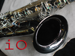 iO BS-1091BNS バリトンサックス　極上