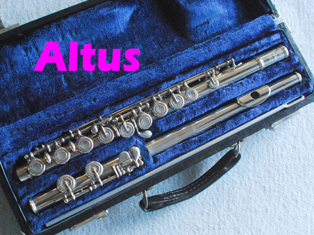 ALTUS フルート