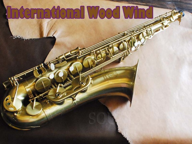 INTERNATIONAL WOODWIND TENOR テナーサックス