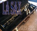 LA SAX　ソプラノサックス　ブラック＆ゴールドラッカー  ネック2本