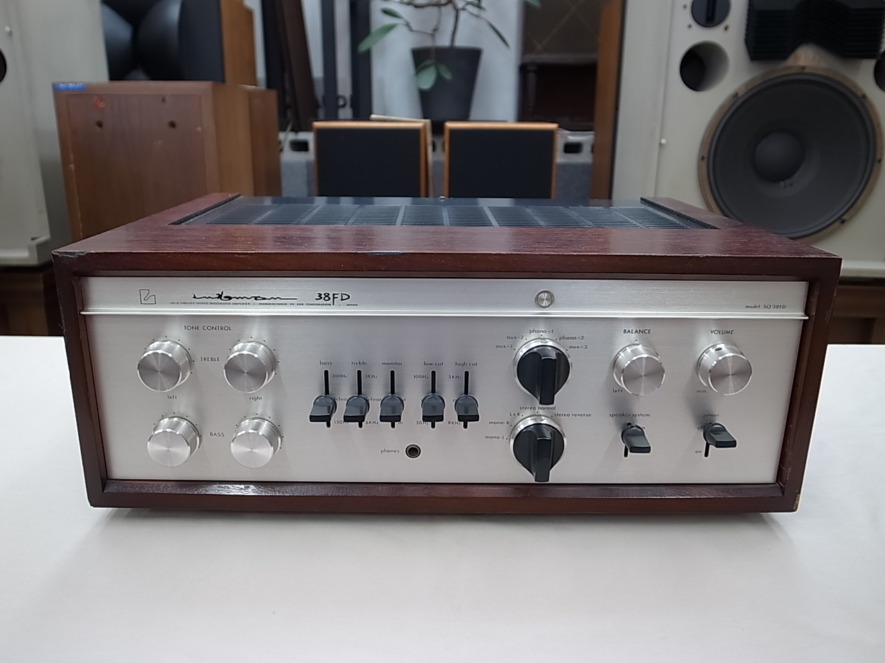 [中古] LUX SQ38FD 管球式プリメインアンプ