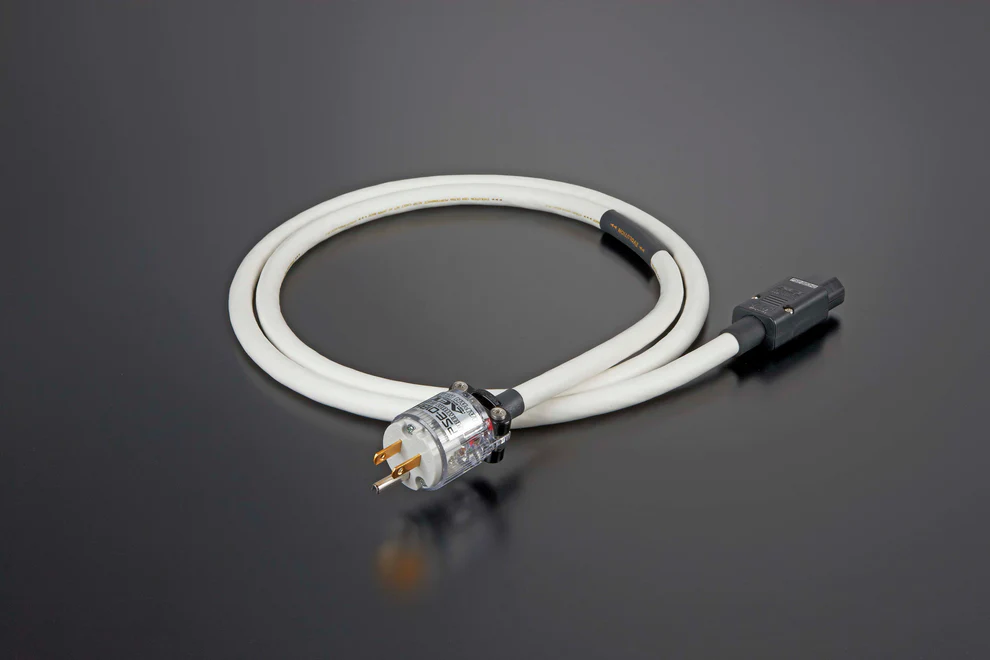 AET EVO-1304H AC 1.2M 電源ケーブル 日本製