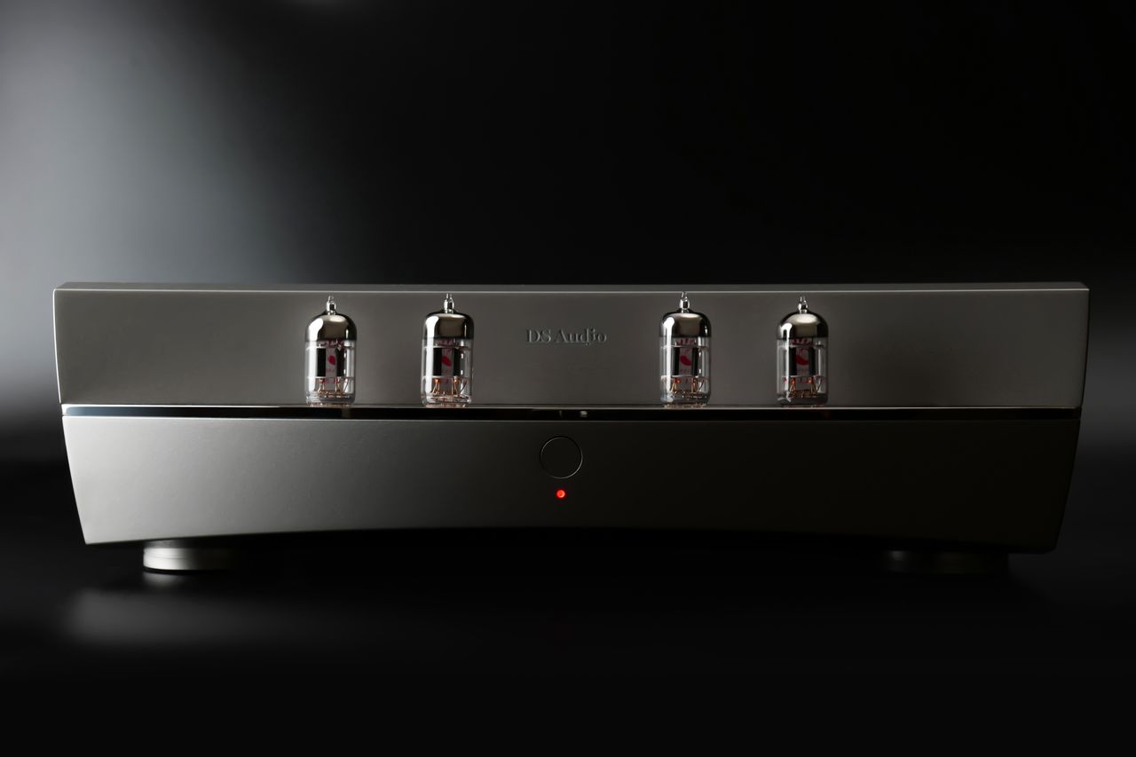 DS Audio TB-100 光カートリッジ専用真空管フォノイコライザー 日本製