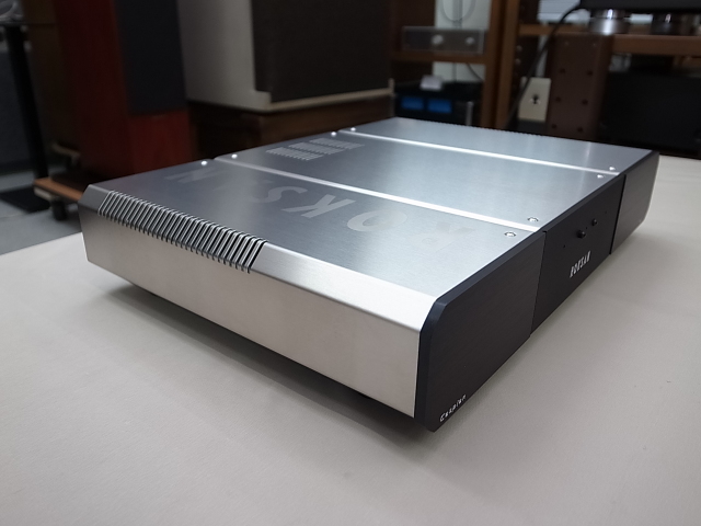 ロクサン♪ ROKSAN ロクサン Caspian Vinyl System Control (VSC) Black