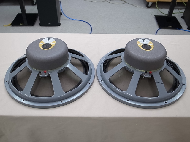 JBL 38cmコーン型ウーファーユニット 130A ペア ▽ 71EC6-10 JBL 130A 8Ω 38cmコーン型ウーファー - 中古オーディオの販売や