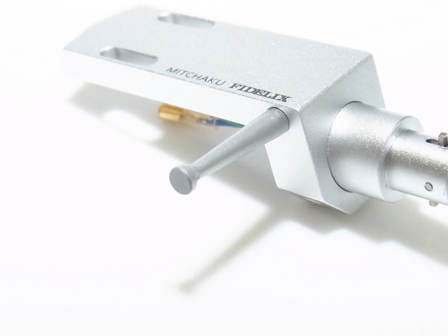 FIDELIX フィデリックス MITCHAKU L(エル) HEAD SHELL 世界初の密着ヘッドシェルのLong & Lightモデル 自重15.2g 日本製 FIDELIX フィデリックス MITCHAKU L(エル) HEAD SHELL 世界初の密着ヘッドシェルのLong & Lightモデル 自重15.2g 日本製