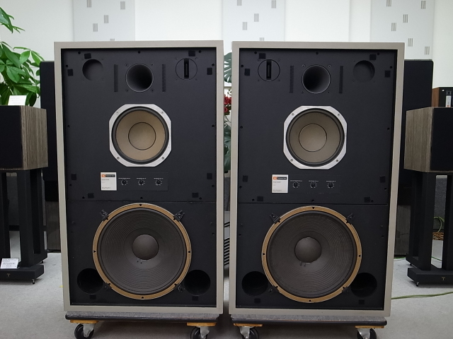中古 Jbl 4343b スピーカーシステム ペア 販売価格はお問い合わせください