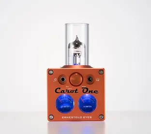 Carot One ERNESTOLO EYES インテグレーテッド・アンプ