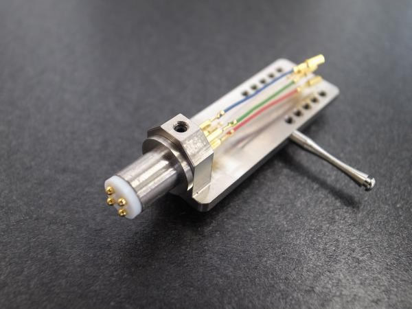 山本音響工芸 オールチタン製ヘッドシェル HS-6 