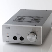 イヤースピーカー