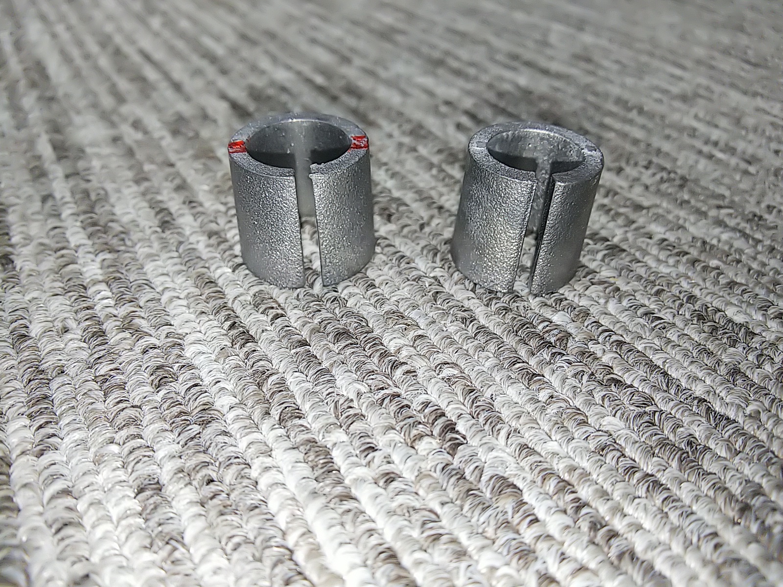 Ｂ端子用スペーサー　拡大ターミナル　Ｂ端子（小ポール）→Ｄ端子（大ポール）（＋、－）ペア