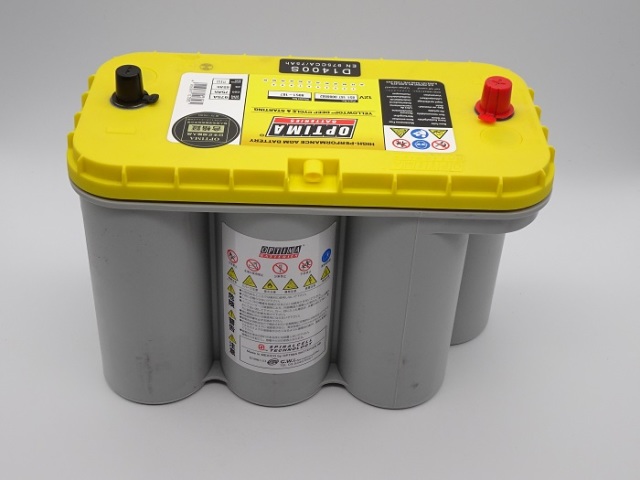 OPTIMA D1400S 背面　オプティマバッテリー