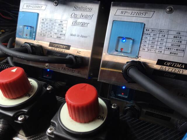 OPC-1210WP ステンレスオンボードチャージャー