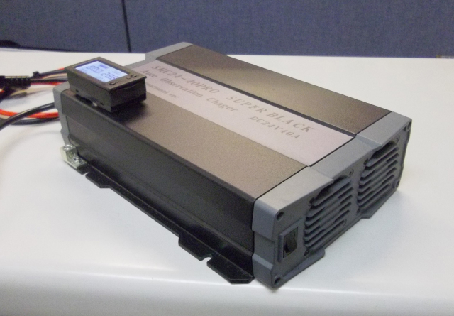 自動給餌機／自動搾乳機用24V充電器 オプティマ専用 SHC24-40PRO AM