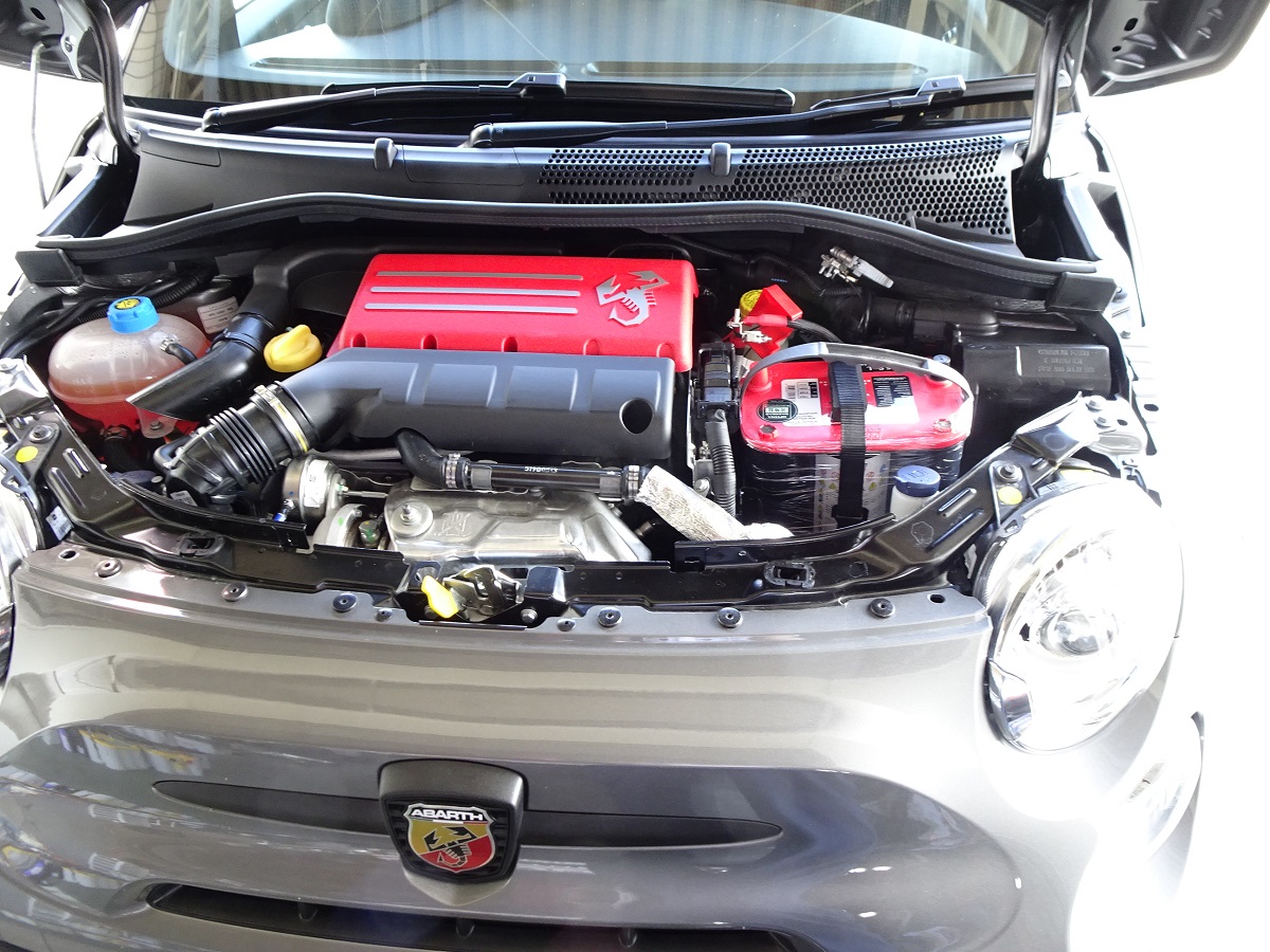 アバルト595 レッドトップセット　YT925S-L