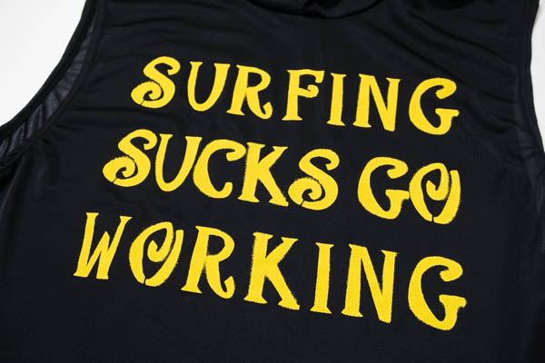 アイデンティファイ Sunguard Sleeveless Hoody SARCASM ノースリーブパーカー ブラック / プリント詳細