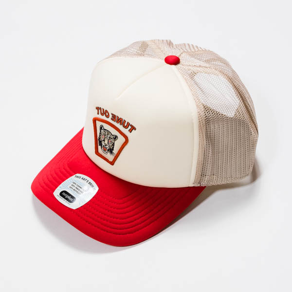 ブリクストン LOST IN REALITY NP MP TRUCKER トラッカーキャップ ホワイト / 斜め前