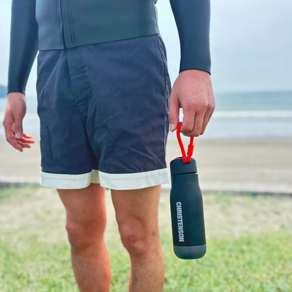 クリステンソン CC x ZOKU ステンレススチールボトル 350ml ボトル / 使用イメージ