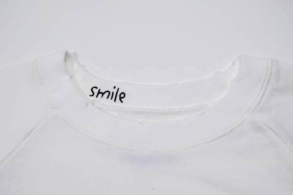 ハンドテックス SMILE SWEAT スウェット / ネック ディテール