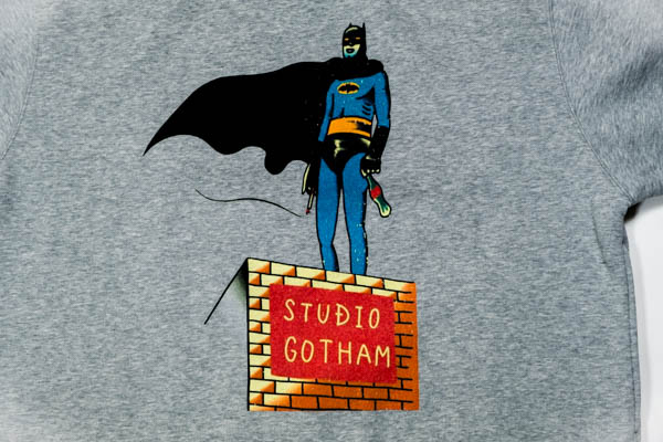 ゴッサムストア GOTHAM MAN クルーネックスウェット / フロントイラスト アップ