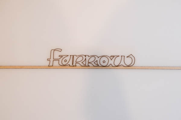 ファロー FLOYD PEPPER 2.0 7'4" Furrow Surf Craft / ブランドロゴ「Furrow」クローズアップ