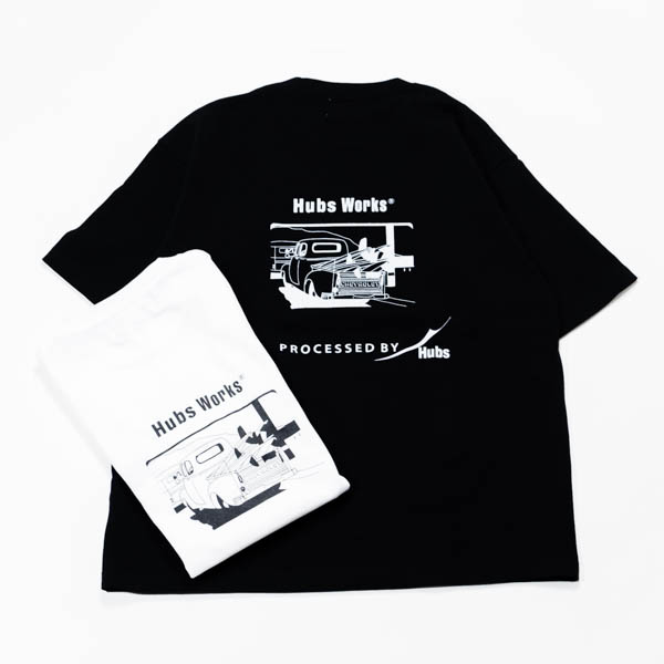 HUBS / チェッカーフラッグロゴTシャツ