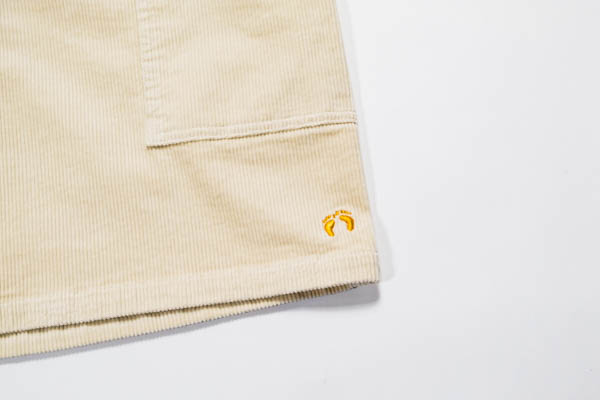 ハンテン コーデュロイショーツ / 裾ロゴ刺繍ディテール