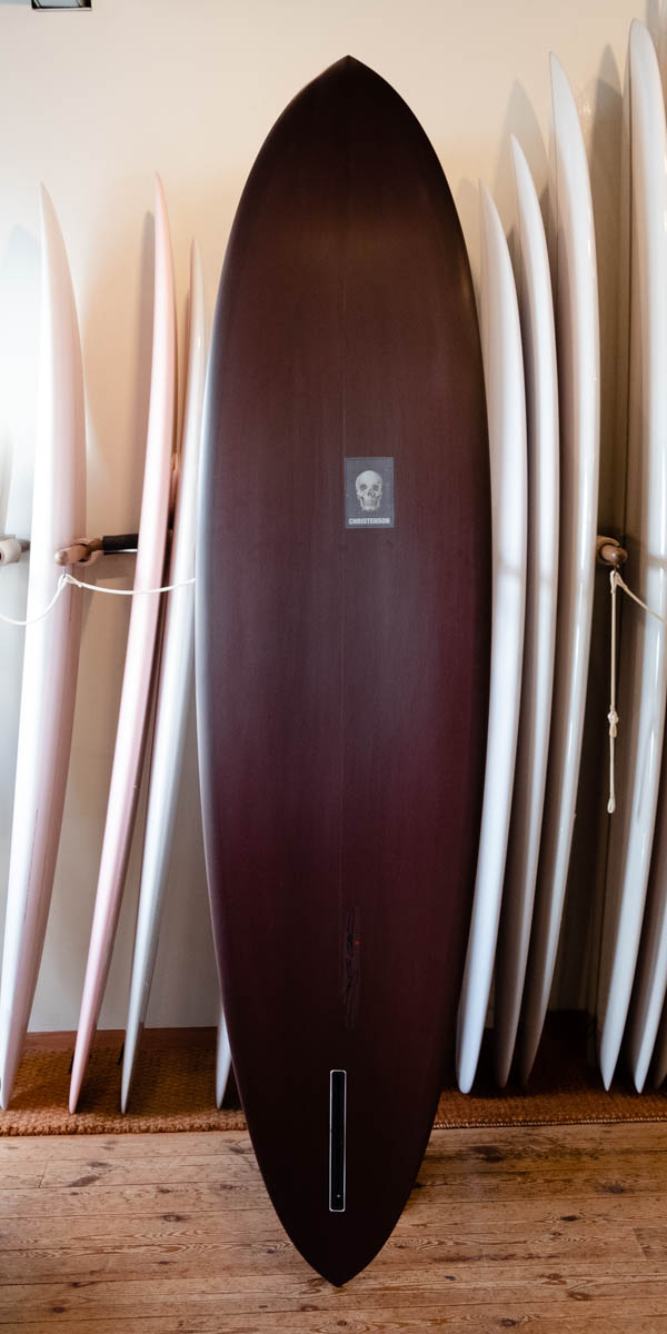 クリステンソン ジャパン C-BUCKET 7'6" CHRISTENSON SURFBOARDS JAPAN / ボトム面全体 スカルロゴエンブレムとシングルフィンボックス